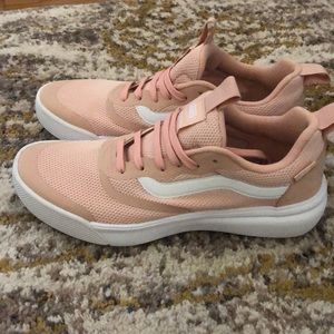 Vans Women’s UltraRange Shoes